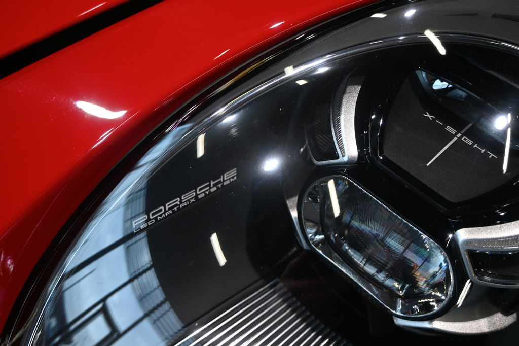 Porsche 992 Carrera 4S