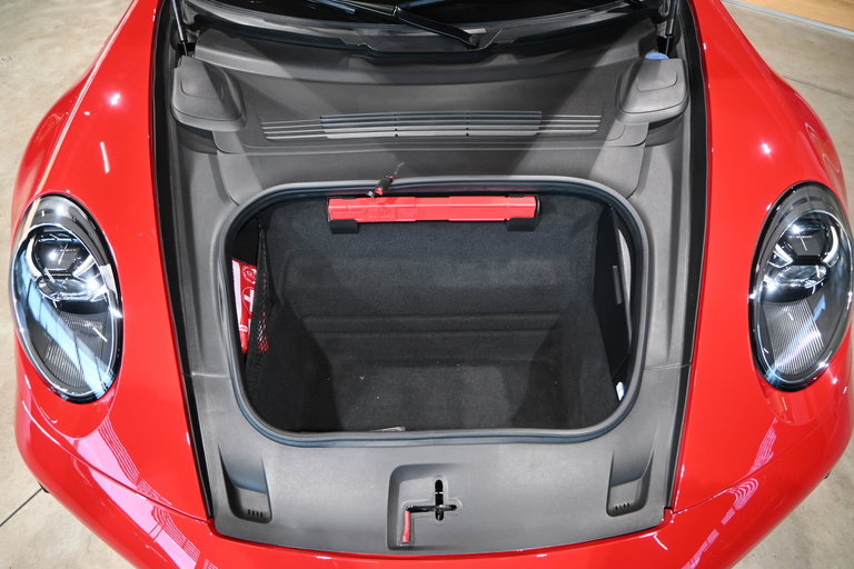 Porsche 992 Carrera 4S