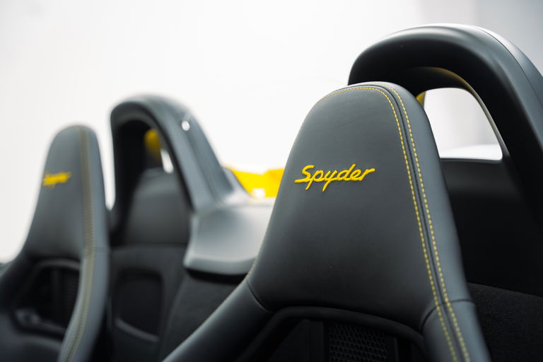 Porsche 981 Boxster Spyder