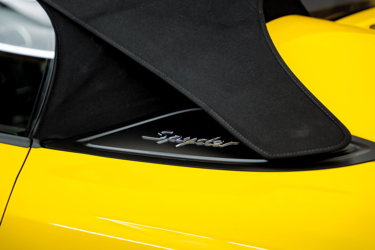 Porsche 981 Boxster Spyder