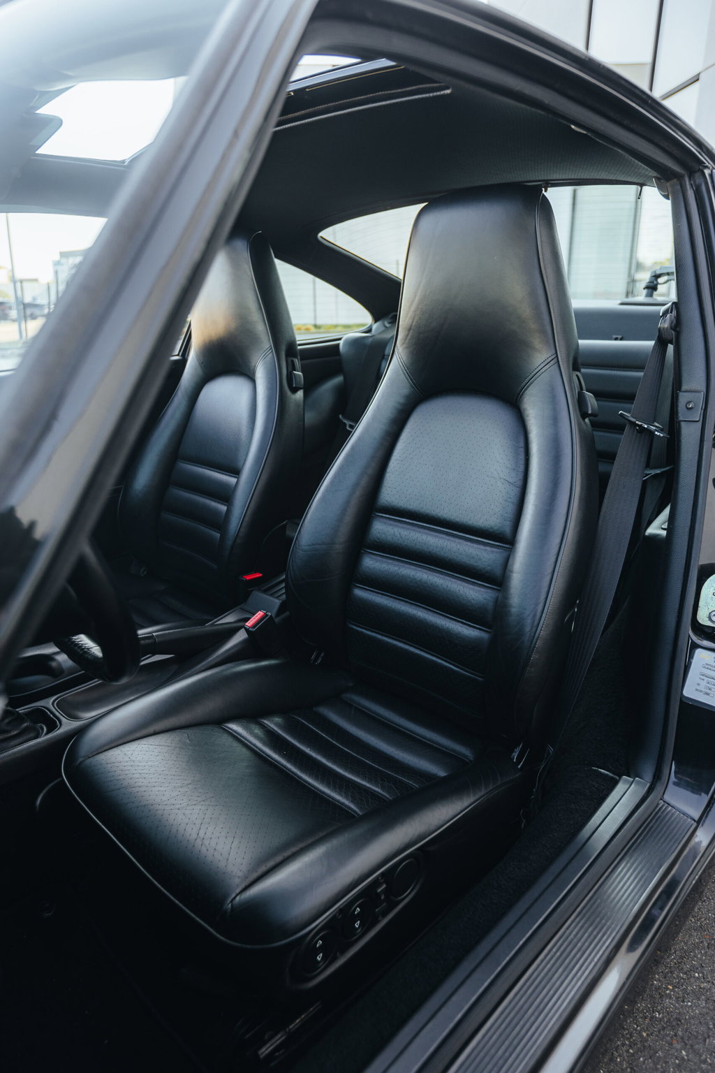 Porsche 964 Carrera 4