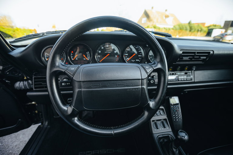 Porsche 964 Carrera 4