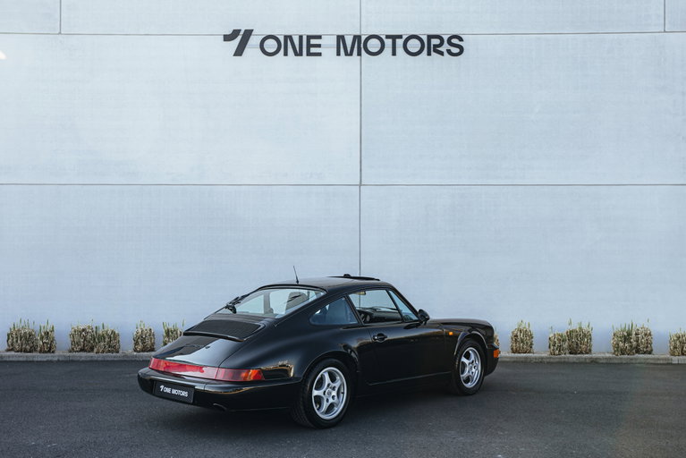 Porsche 964 Carrera 4
