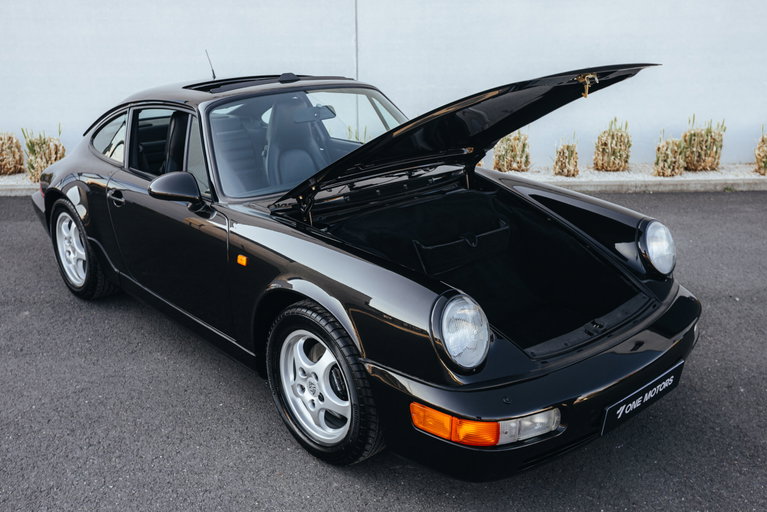 Porsche 964 Carrera 4