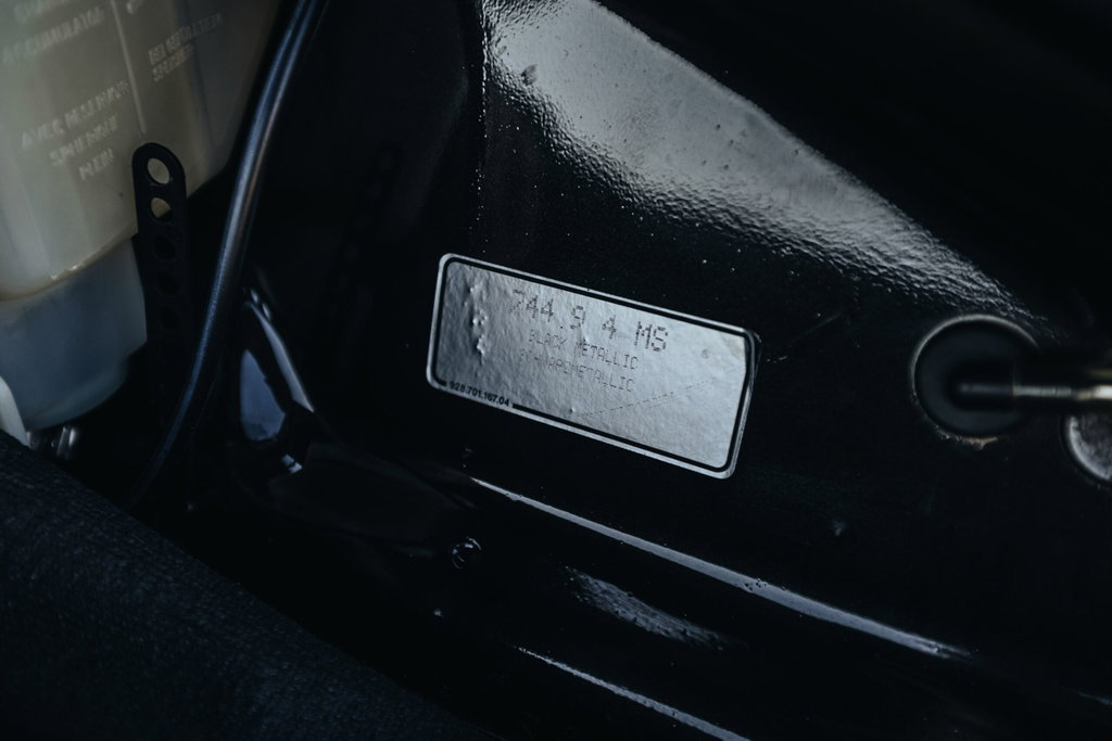 Porsche 964 Carrera 4