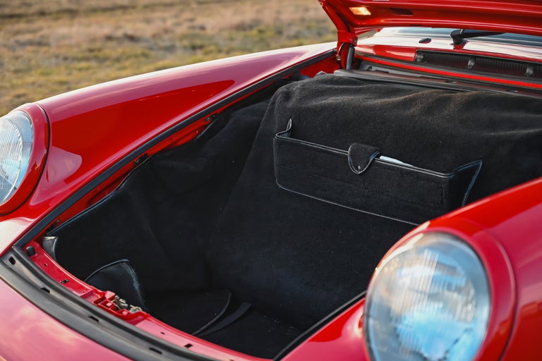 Porsche 964 Carrera 2 Speedster