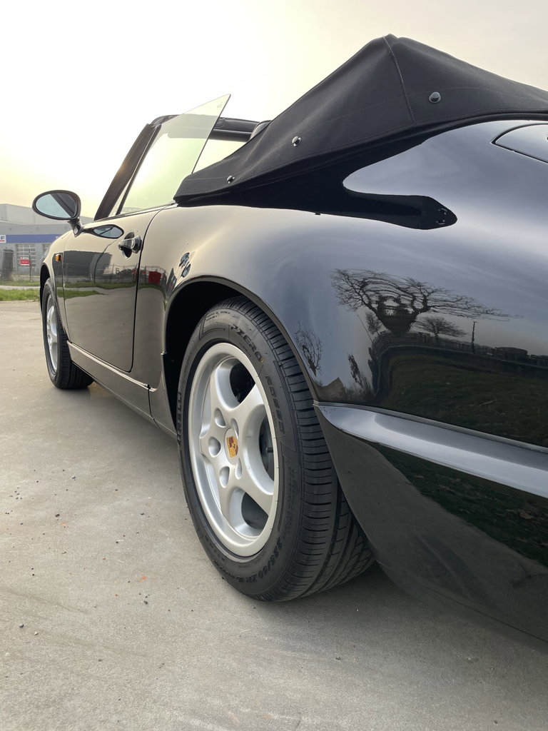 Porsche 964 Carrera 4