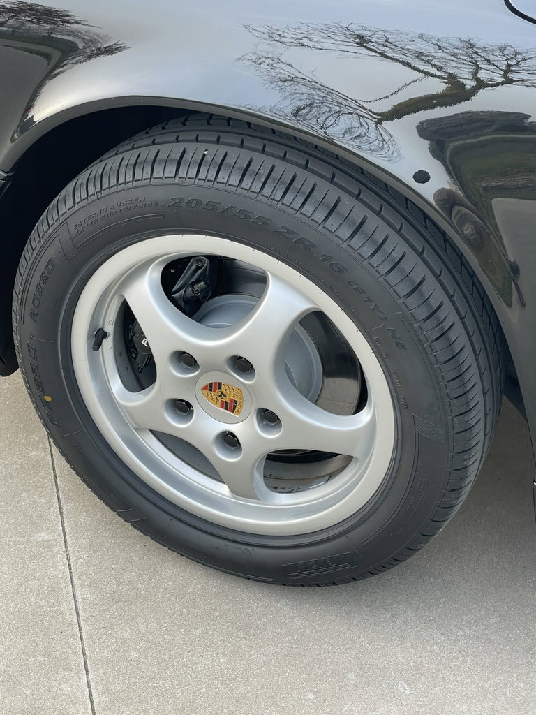 Porsche 964 Carrera 4