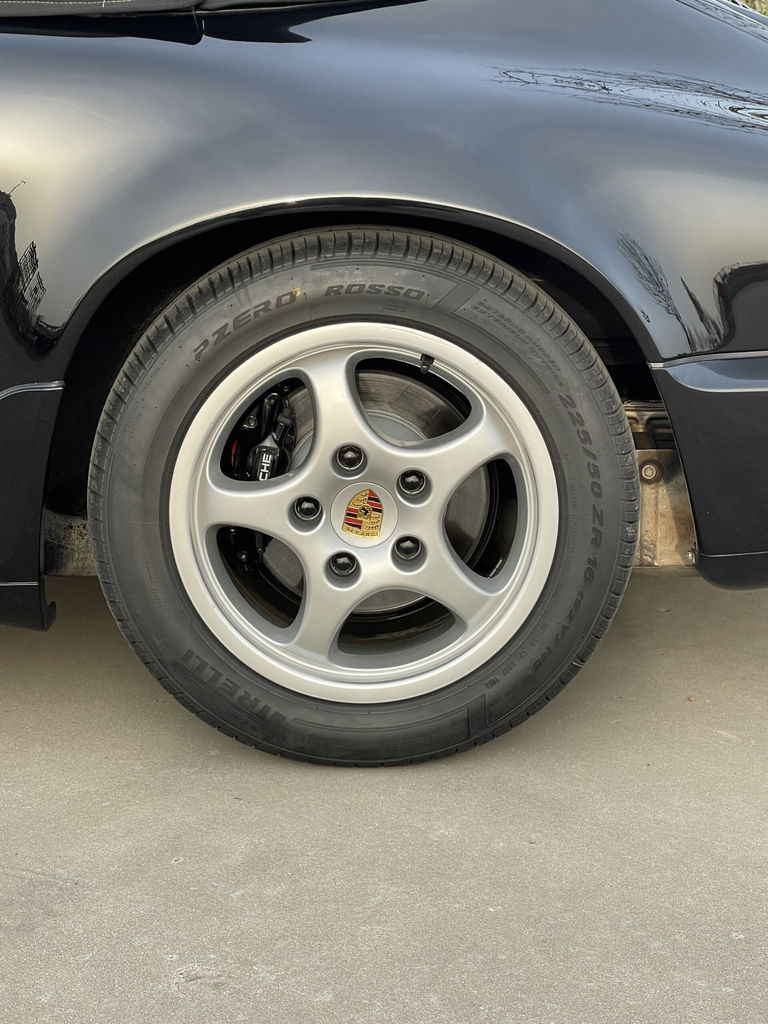 Porsche 964 Carrera 4