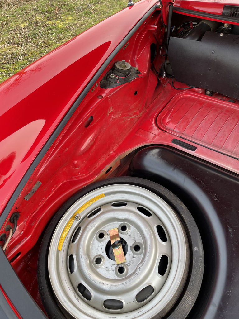 Porsche 911 Carrera 3.2 (US)