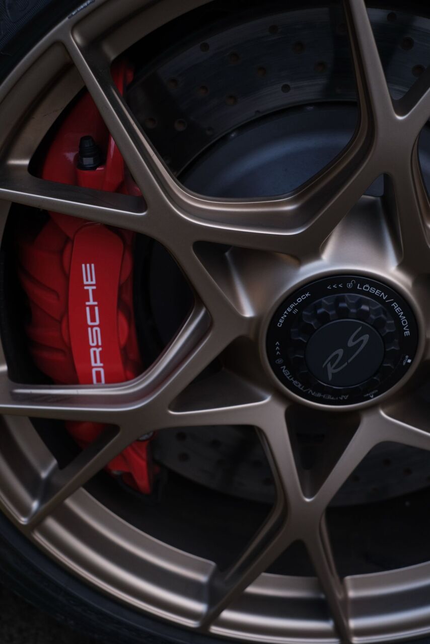 Porsche 718 Spyder RS