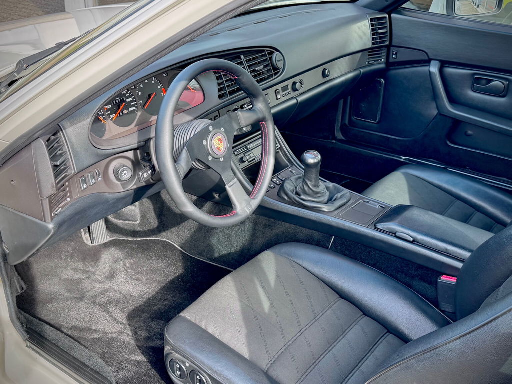 Porsche 944 S2 Coupé