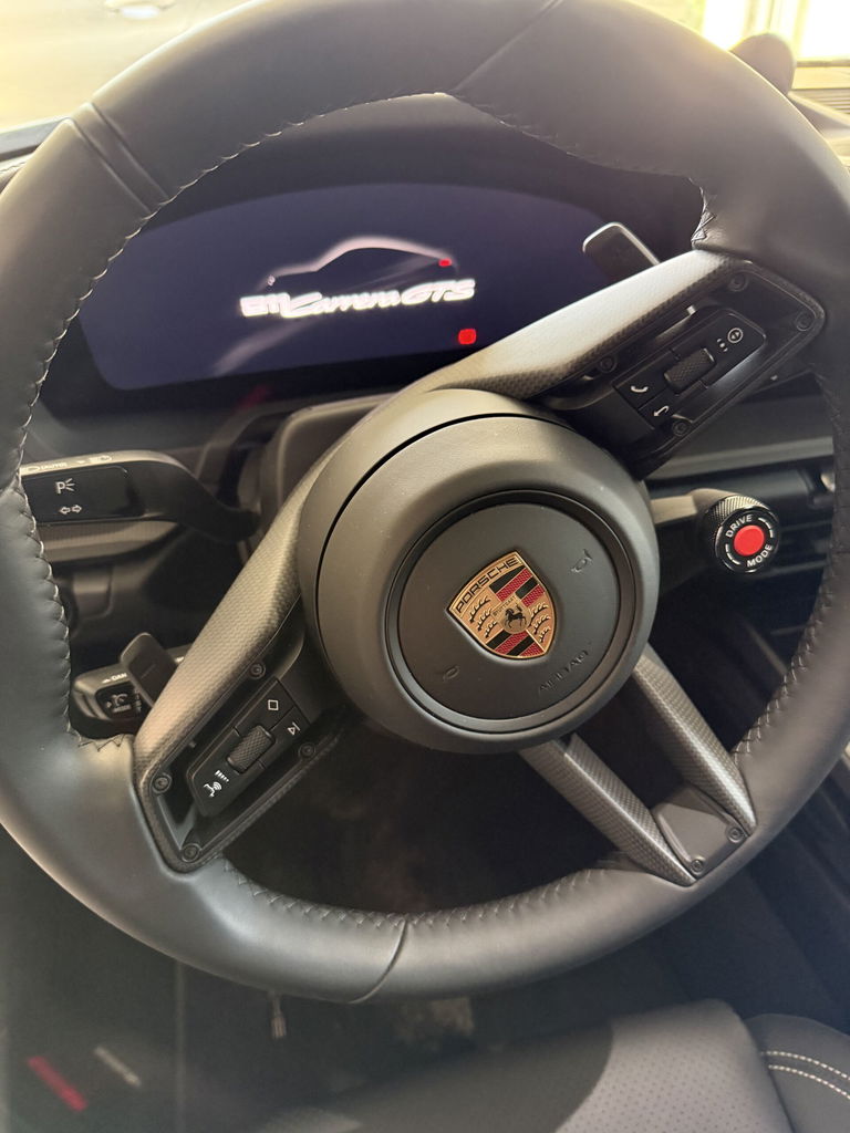 Porsche 992.2 Carrera GTS