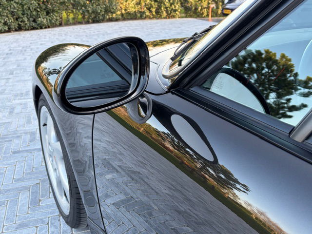 Porsche 993 Carrera 4S