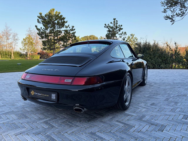 Porsche 993 Carrera 4S