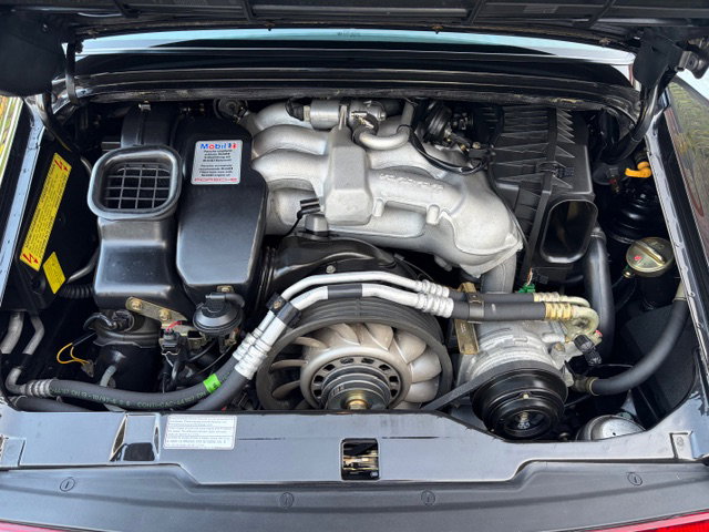 Porsche 993 Carrera 4S