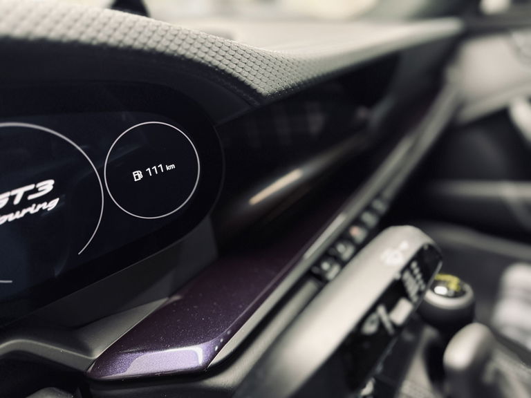 Porsche 992 GT3 Touring