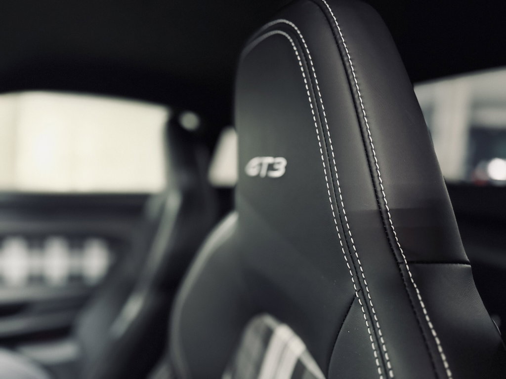 Porsche 992 GT3 Touring