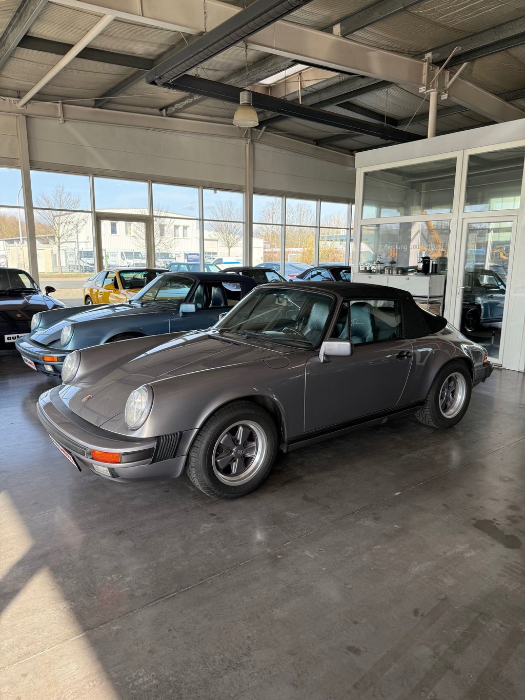 Porsche 911 Carrera 3.2