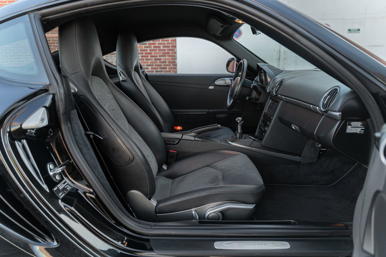 Porsche 987 Cayman S