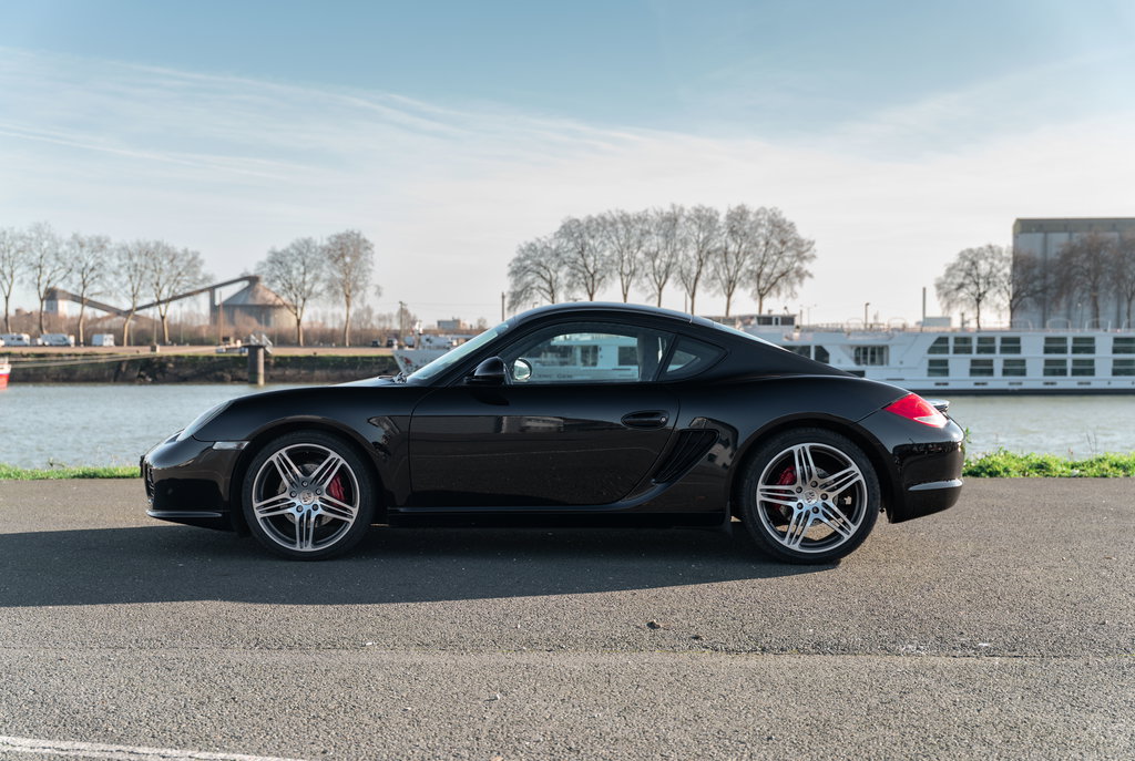 Porsche 987 Cayman S