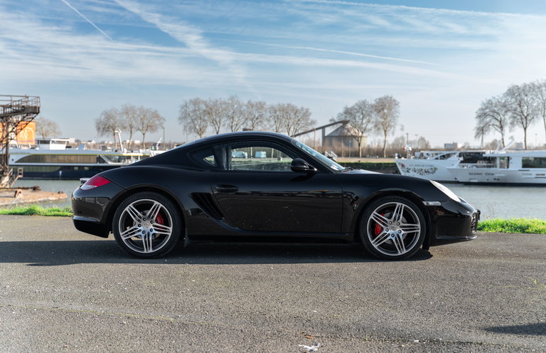 Porsche 987 Cayman S