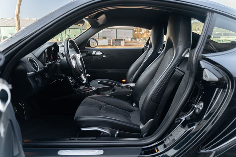 Porsche 987 Cayman S