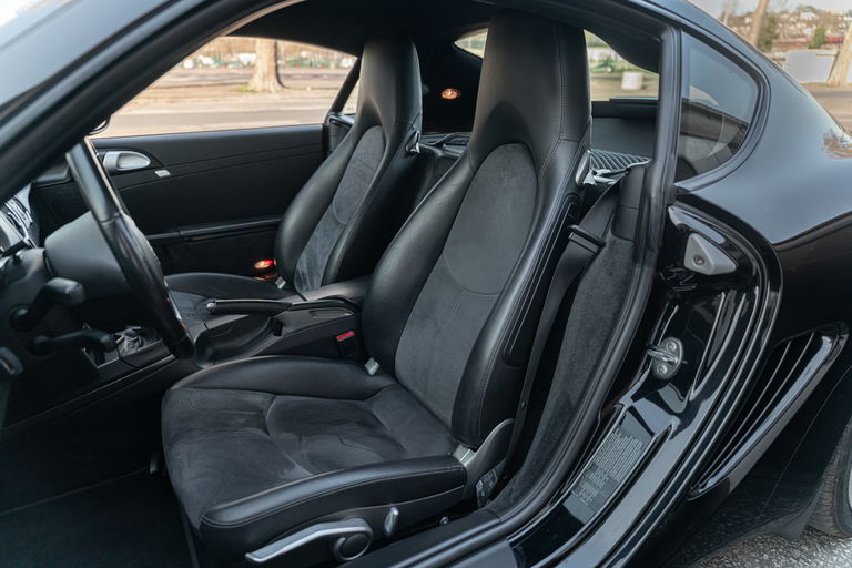 Porsche 987 Cayman S