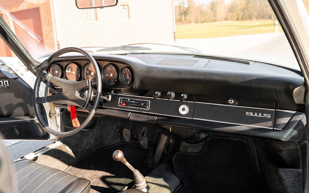 Porsche 911 S (F-Modell)