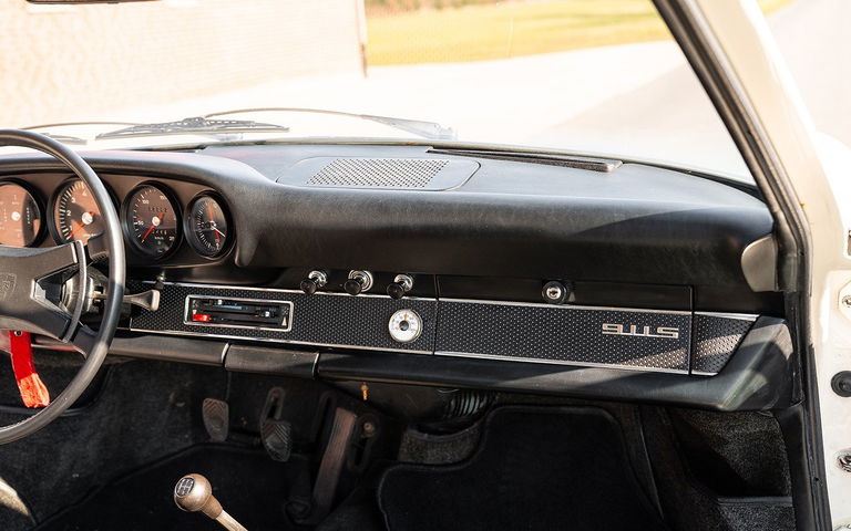 Porsche 911 S (F-Modell)