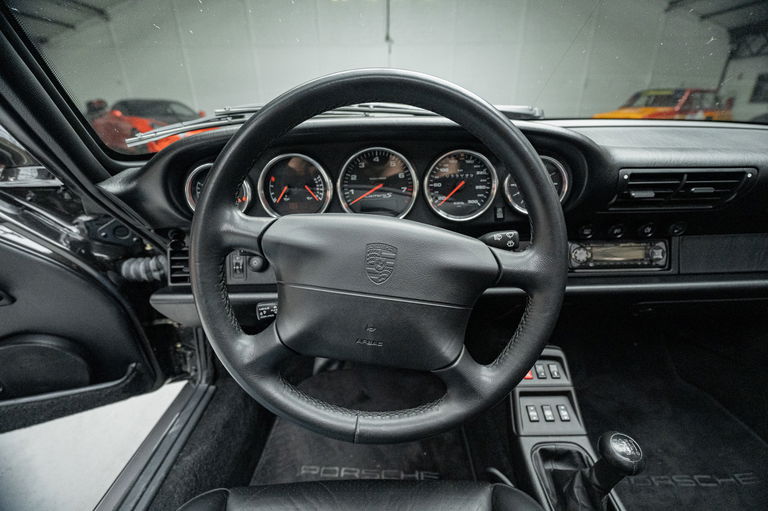 Porsche 993 Carrera