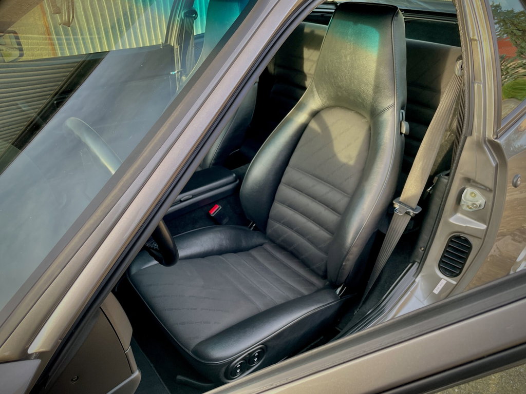 Porsche 944 S Coupé