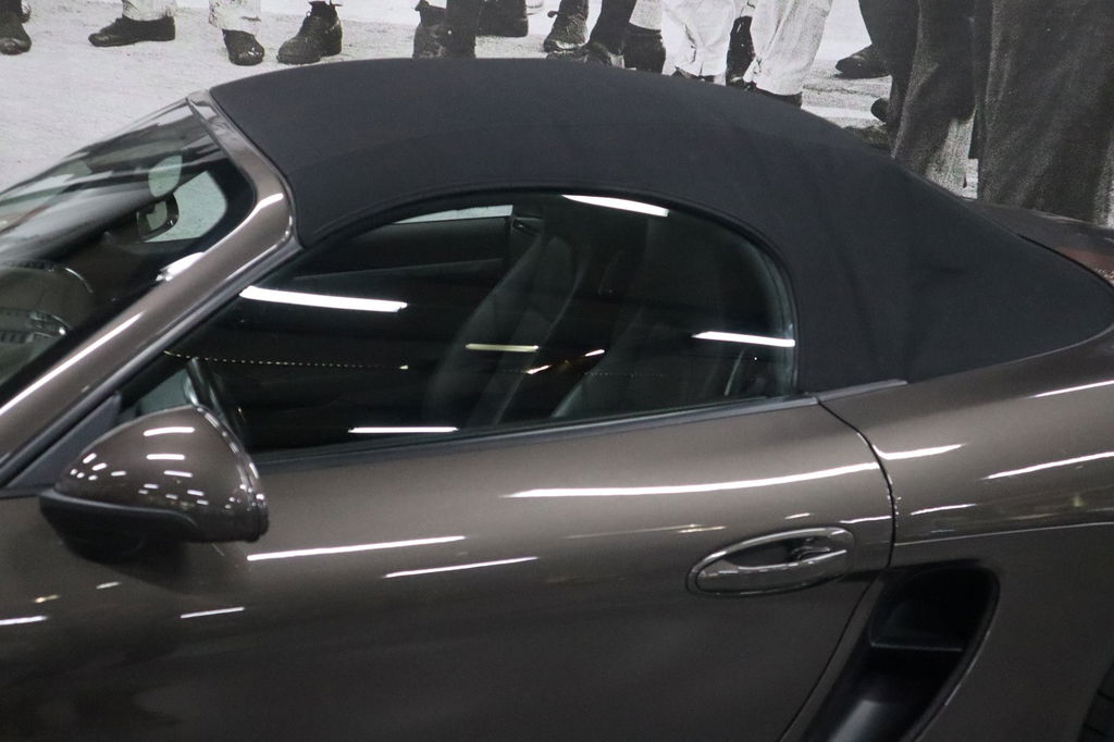 Porsche 981 Boxster S