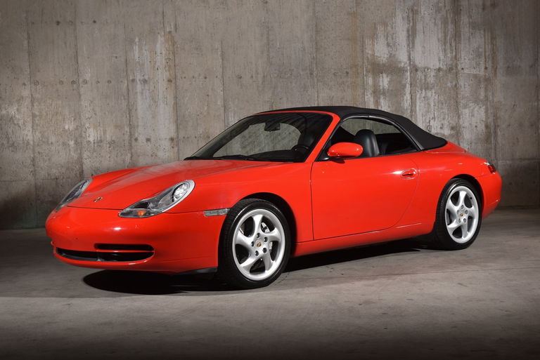 Porsche 996 Carrera 4