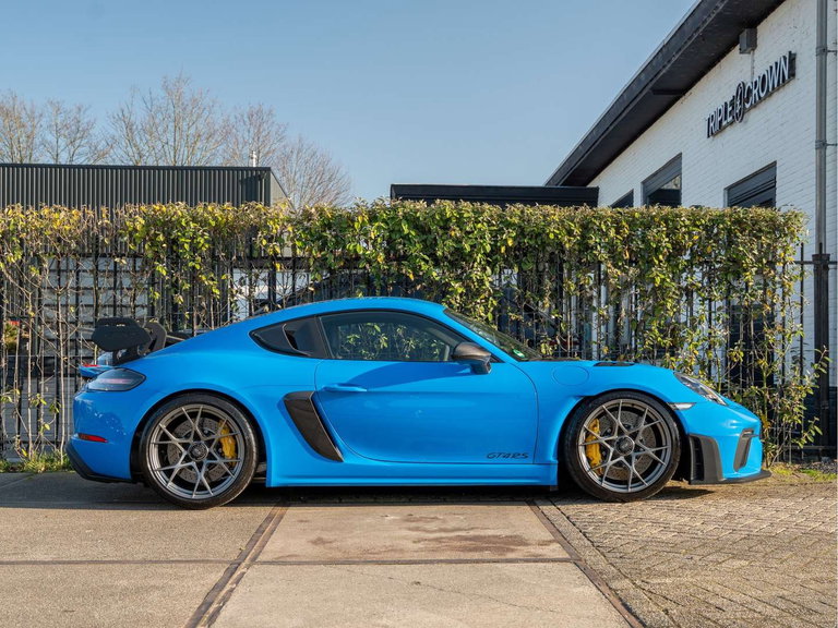 Porsche 718 Cayman GT4 RS