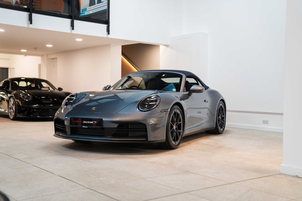 Porsche 992.2 Carrera T
