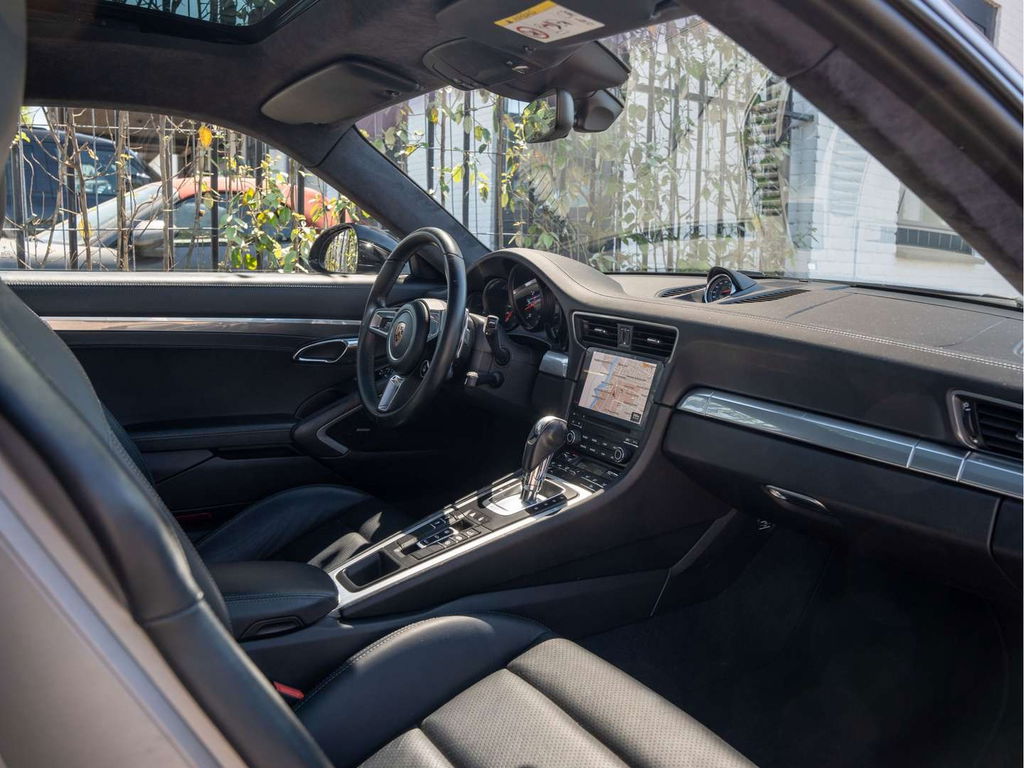 Porsche 991.2 Carrera 4