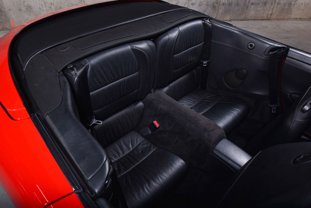 Porsche 996 Carrera 4