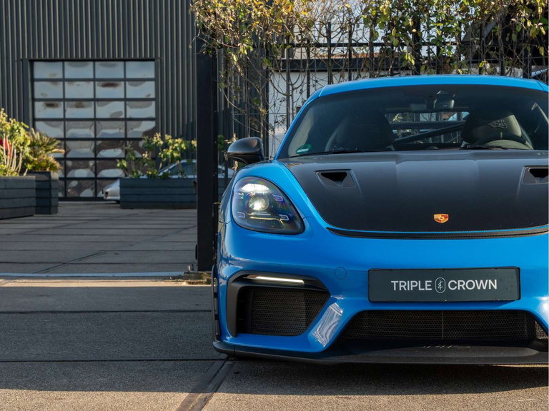 Porsche 718 Cayman GT4 RS
