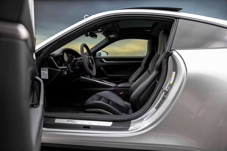 Porsche 992 Carrera S