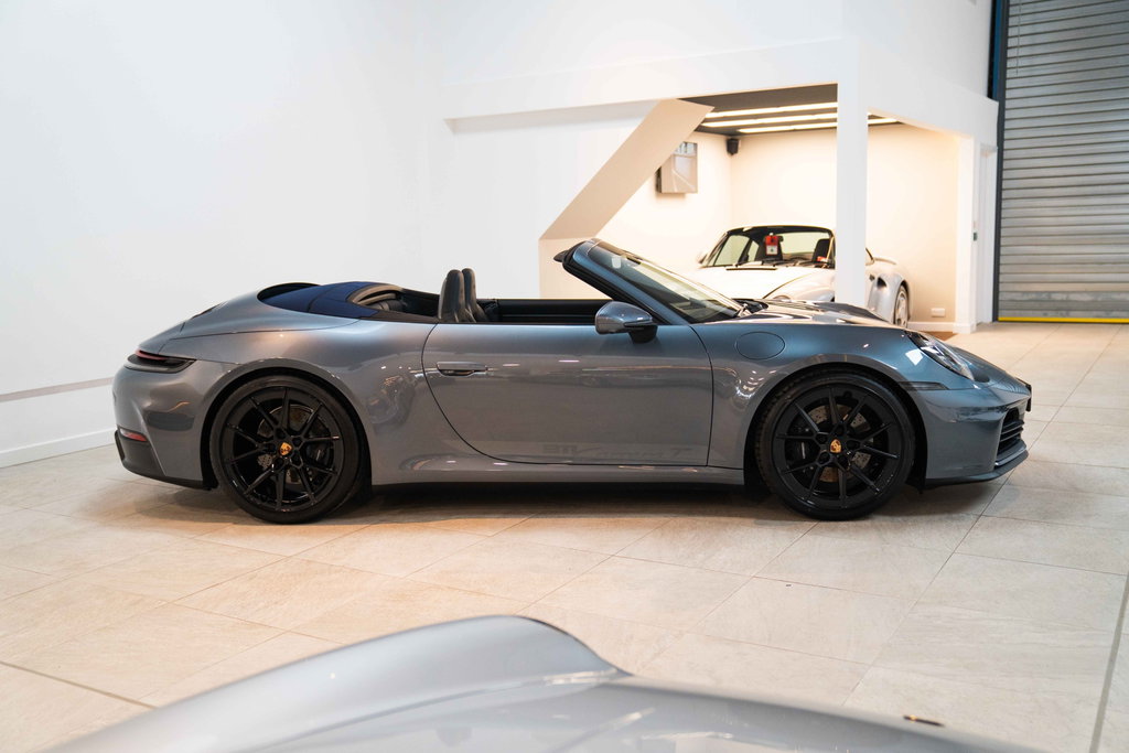 Porsche 992.2 Carrera T