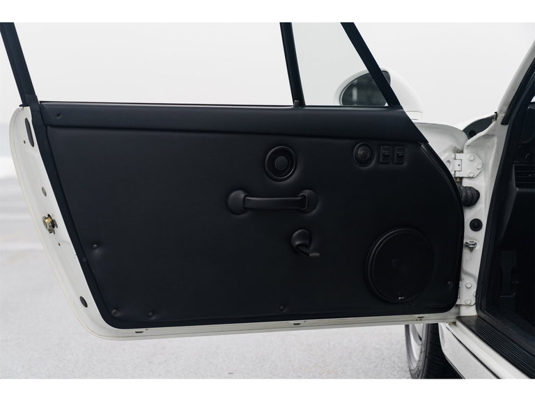 Porsche 964 Carrera RS America