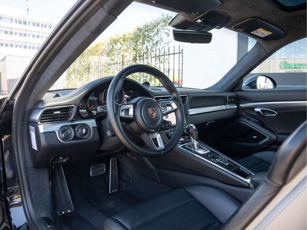 Porsche 991.2 Carrera 4