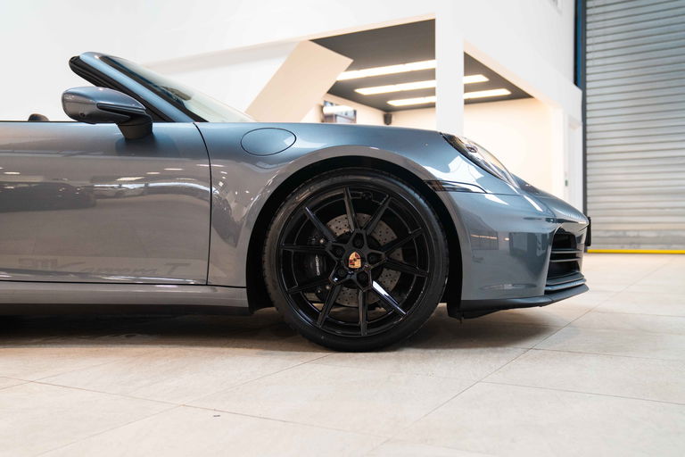 Porsche 992.2 Carrera T