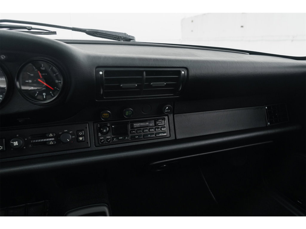 Porsche 964 Carrera RS America