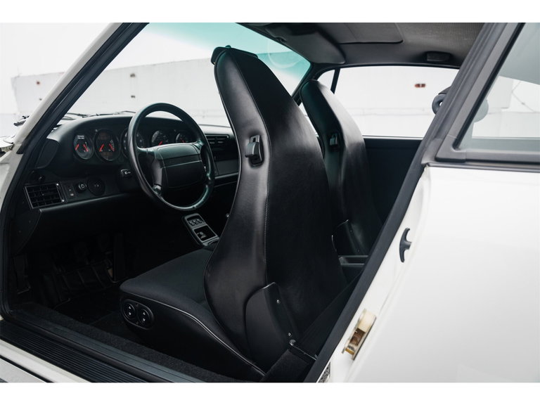 Porsche 964 Carrera RS America