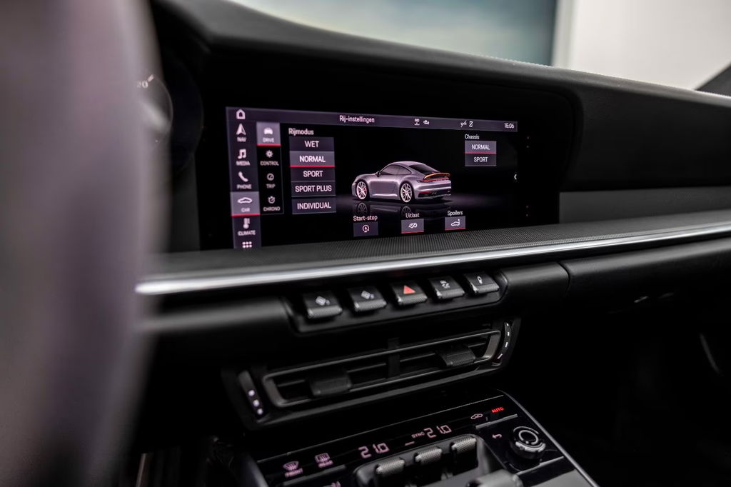 Porsche 992 Carrera S