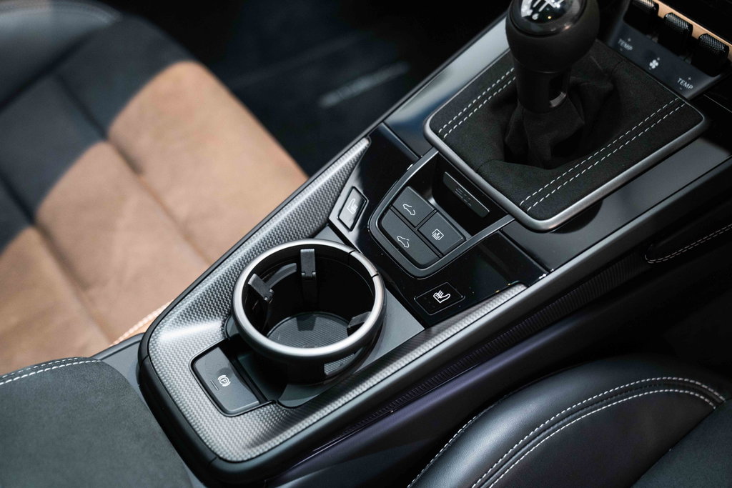 Porsche 992 Carrera GTS