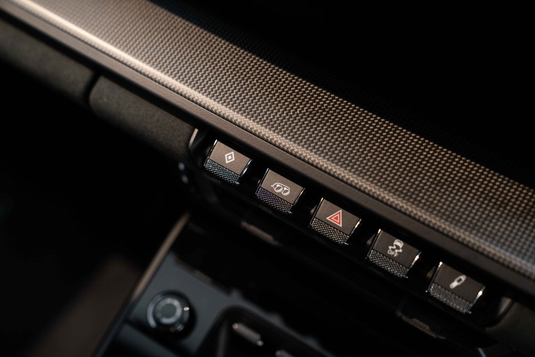 Porsche 992 Carrera GTS