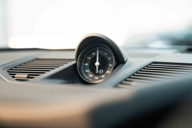 Porsche 992.2 Carrera T